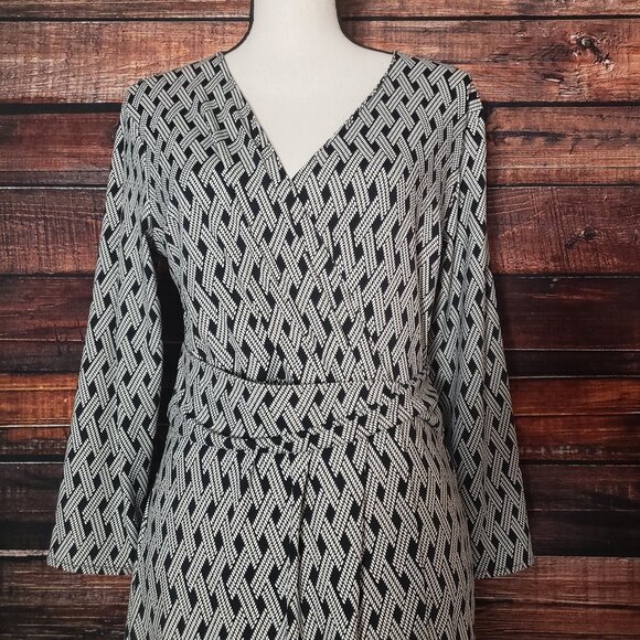 Talbots Dress M Lattice Print Faux Wrap Nylon Stretch Side Zip 3/4 Sleeve - Picture 9 of 11
